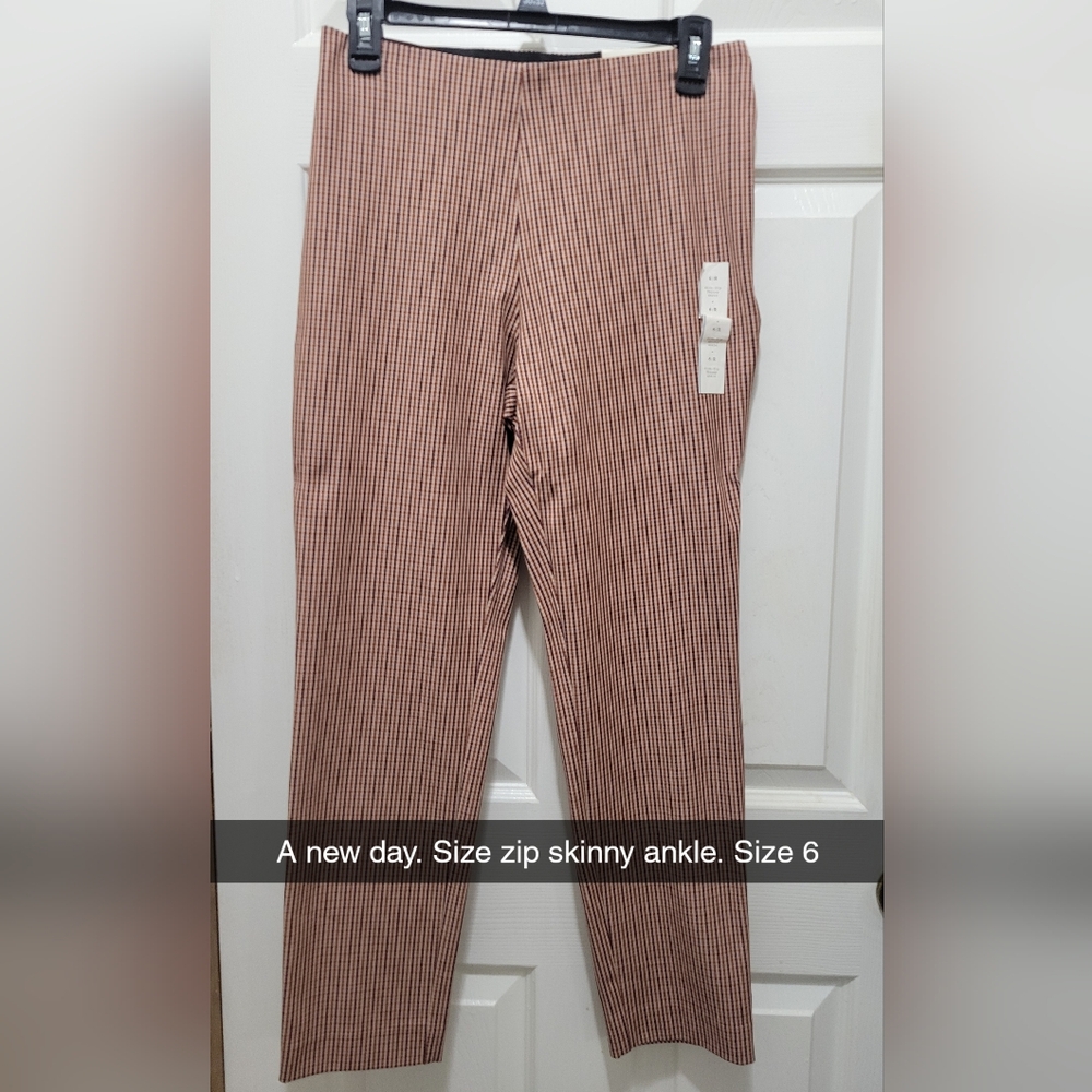 A New Day Skinny Ankle Pants Size 6